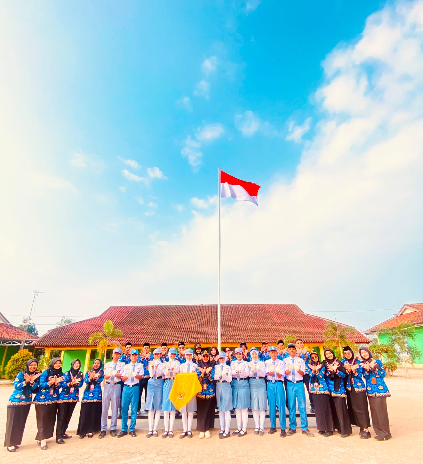 HUT RI